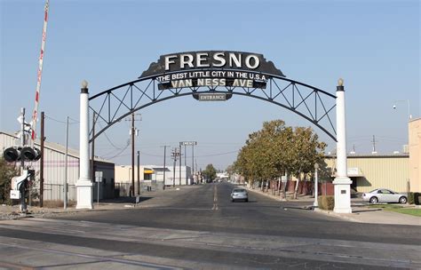 Historic Fresno Arch May Move For High Speed Rail | Valley Public Radio