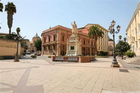 Proroga scadenza permessi di soggiorno. Panoramic Piazza Eleonora, Oristano - Sardinia