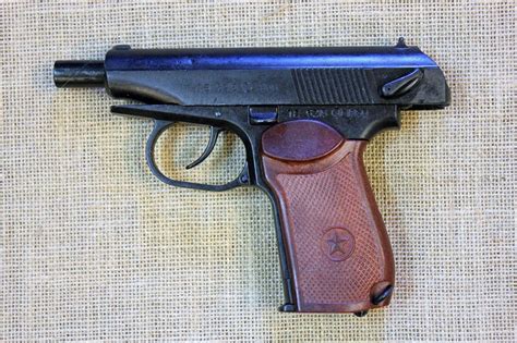 Russian Makarov 9mm Collectors Armoury