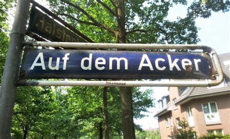 Pauli ☠ hier gibt's die aktuellsten news und infos zum verein und unseren kiezkickern! Hooligans! - Kiezkieker | St. Pauli Fanzine