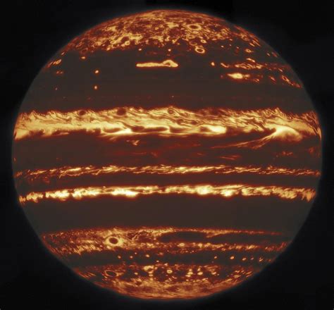 Amazing Look At Jupiters Incredible Storms Using Ground And Space