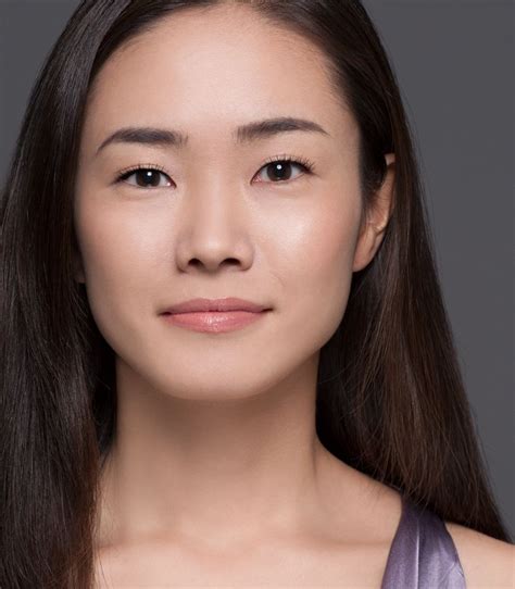 Pin By Pat Evans On Lets Face It Corporate Headshots Asian Skin Headshots Women