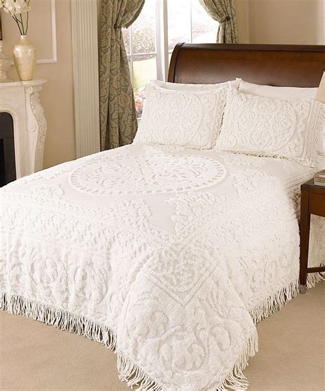 Dhp dakota platform bed with tufted upholstery in faux leather, stylish headboard, includes side rails, full size, brown. Medallion Chenille Bedspread (With images) | Bed spreads ...