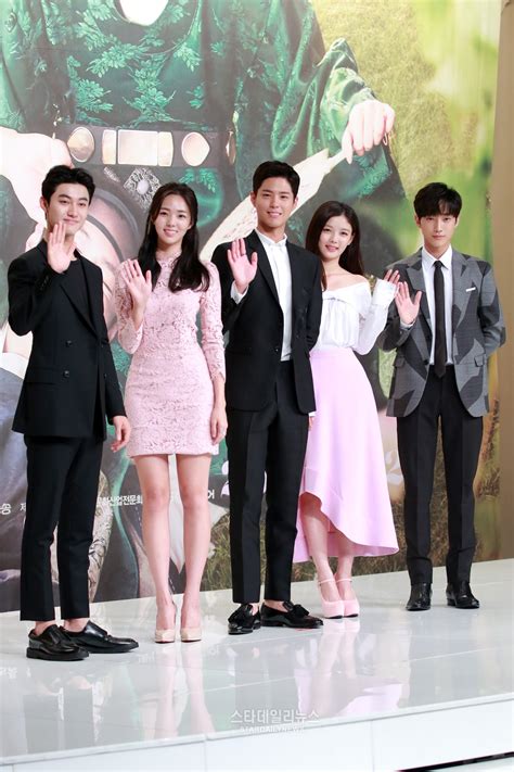 Scarlet heart:ryeo poster & preview moon lovers: "Moonlight Drawn By Clouds" habla sobre la competición con ...