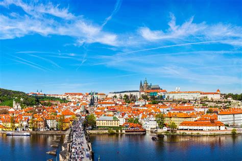 prague castle and other top photo spots in prague localgrapher