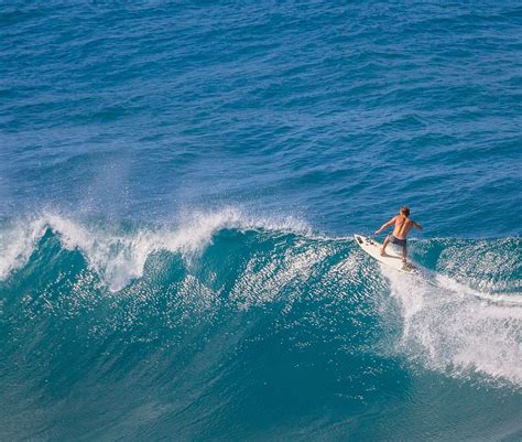 Beach Sports Hawaii Man Ocean Surfboard Surfing Wave Wallpaper