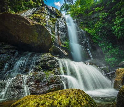 Whether it's an entertaining and informative boat tour or a relaxing sunset dinner cruise, these are the best miami cruises around. Best Hiking Trails Near Me With Waterfalls | ReGreen ...