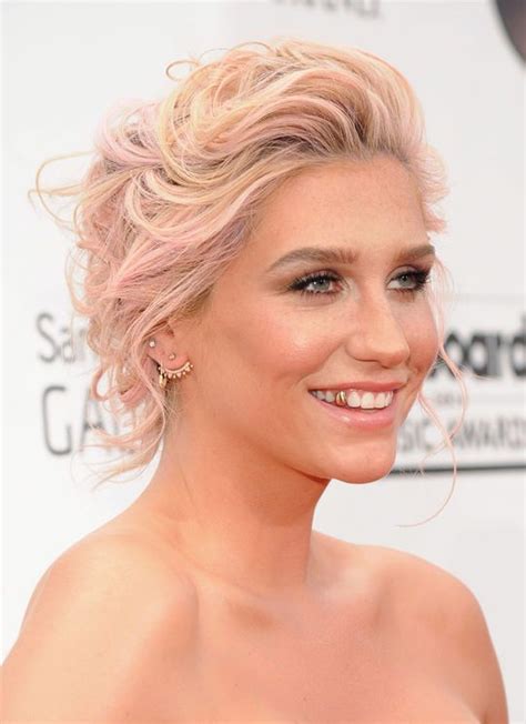 2014 Billboard Awards Beauty Poll Which Star Had The Best Hair And Makeup Look Kesha Hair