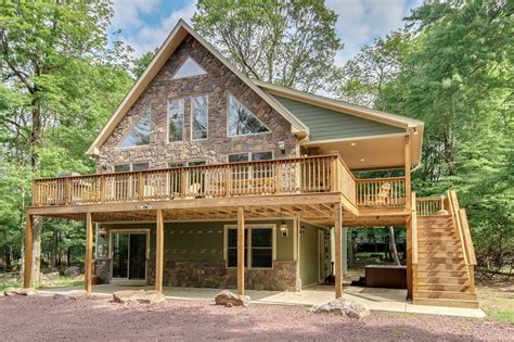 Resortsandlodges.com has been visited by 10k+ users in the past month 6 Bed Poconos Cabins for Rent During a Weekend