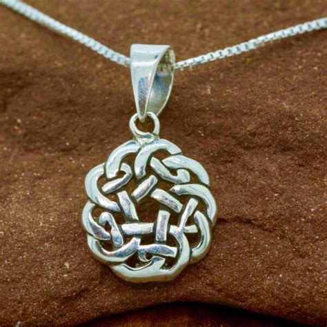 Traditional Celtic Knot Pendant Royal Mile Silver