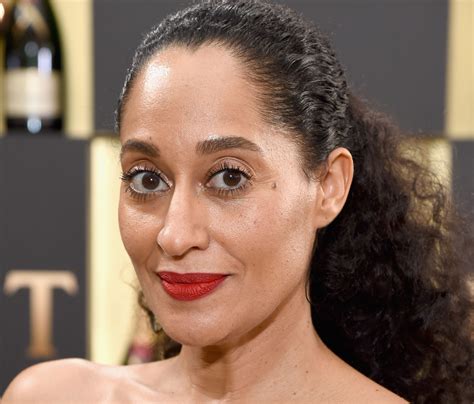 All The Times Tracee Ellis Ross Beautylicious Moments Hit Different Global Grind