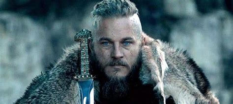 I do not own anything. Vikings: Ragnar Lothbrok présent dans la saison 5? - MCE TV