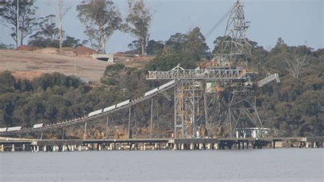 Tasmanias Infrastructure Minister Confirms Triabunna Wharf Sold For 300000 Abc News