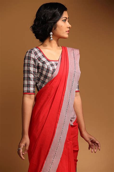 Simple Blouse Neck Designs For Cotton Saree Cotton Saree Blouse Designs For Stylish And Trendy