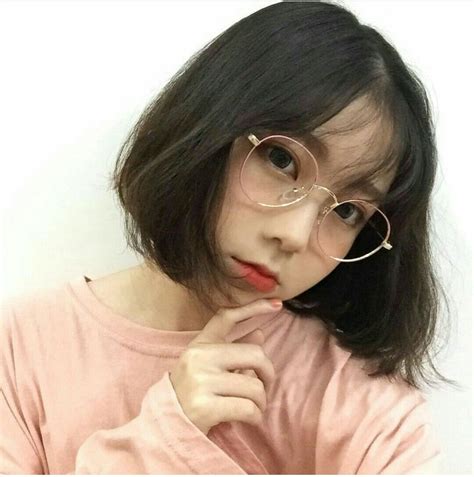 Korean Short Hair With Bangs And Glasses
