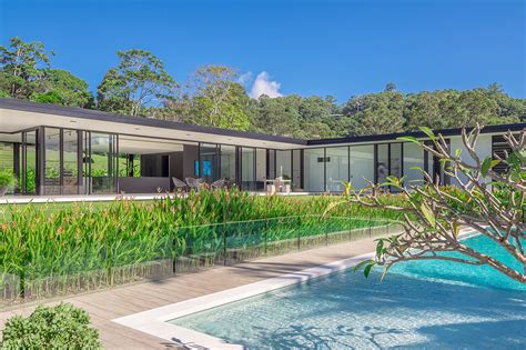 Australian Architects Continue To Be Inspired By Glass House Design