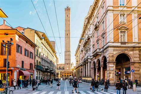 10 Best Things To Do In Bologna Italy