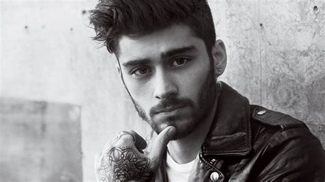 Zayn Umroh Inspirasi Muslim