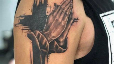 Tattoos Designs Cross Praying Hands