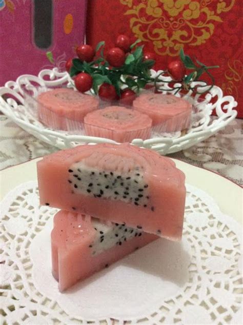 This will be my first attempt in making jelly mooncakes. Pin by KhiamEng Lim on jelly mooncake | Fruit filling ...