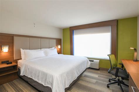 Holiday Inn Express And Suites Richwood Cincinnati South An Ihg Hotel