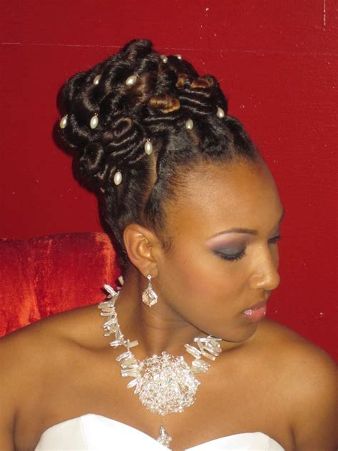 Heatless hairstyles, cute prom hairstyles, wedding hairstyles. Natural Updo Hairstyles for Black women- Prom Hairstyles 2014