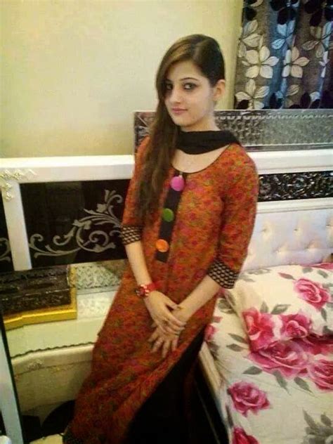 Pakistani College Girl In Bedroom Pic Fine Web