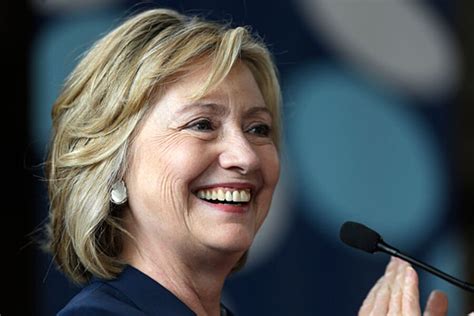 Is Hillary Clintons New Hairstyle A 2016 Makeover Or Do We Need To