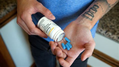 Advocating Pill U S Signals Shift To Prevent Aids The New York Times