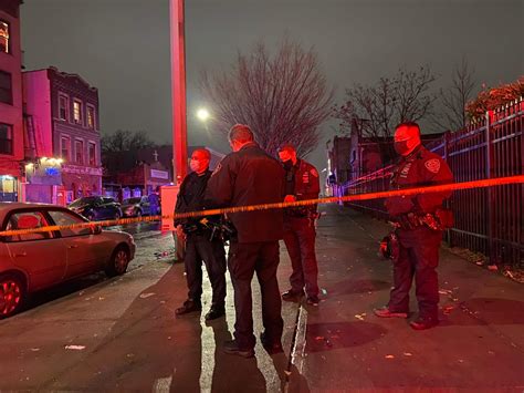 ‘christmas Miracle Brooklyn Cops Bulletproof Vest Saves His Life