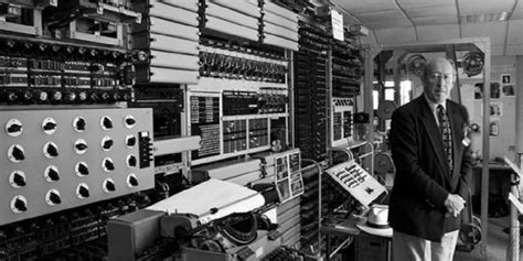 Primer Computador Electrónico Del Mundo Cumple 70 Años