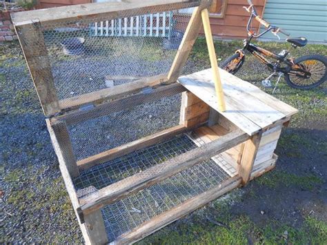 25 Diy Rabbit Hutch Plans You Can Build Craftsy