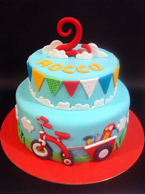 If you are not into sweet desserts at all, savory options like potato chip cupcakes, pepperoni pizza cakes and luxurious birthday burgers are all interesting cake alternatives. butter hearts sugar: Tricycle Birthday Cake