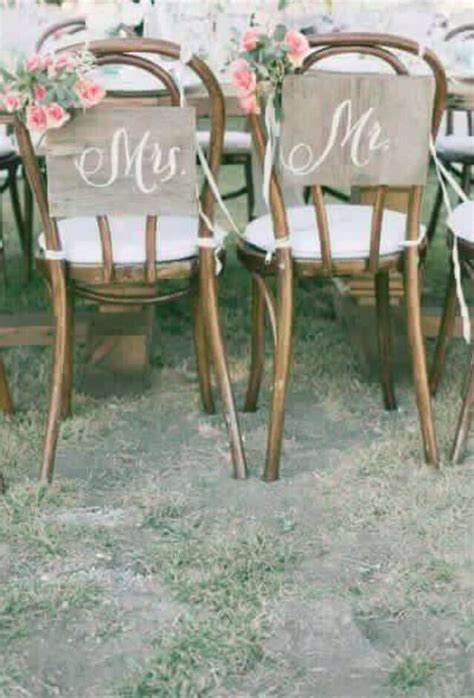 Decoração de cadeiras para casamentos | Wedding chairs, Wedding chair