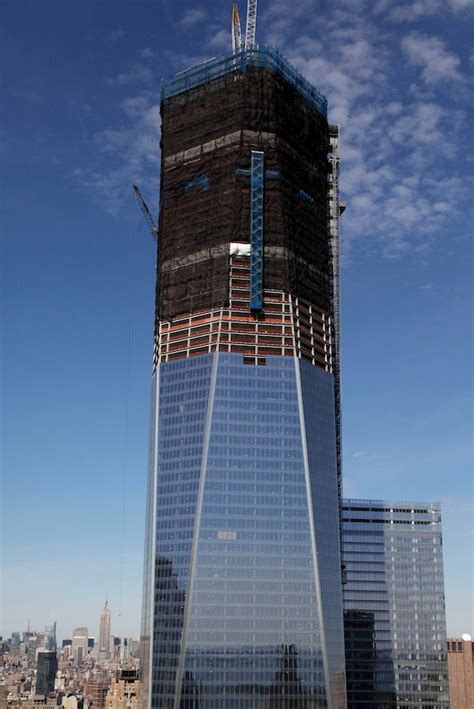 One World Trade Center Becomes New Yorks Tallest Skyscraper The