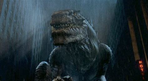 Heck, we didn't even get a good look at him until three quarters of the way through the film. Godzilla (film, 1998) - Wikipédia