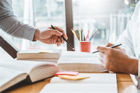 Toda Política Educacional Deve Ter A Participação Coletiva Da Sociedade