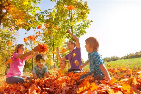 5 Ways To Have Fun Outside This Fall