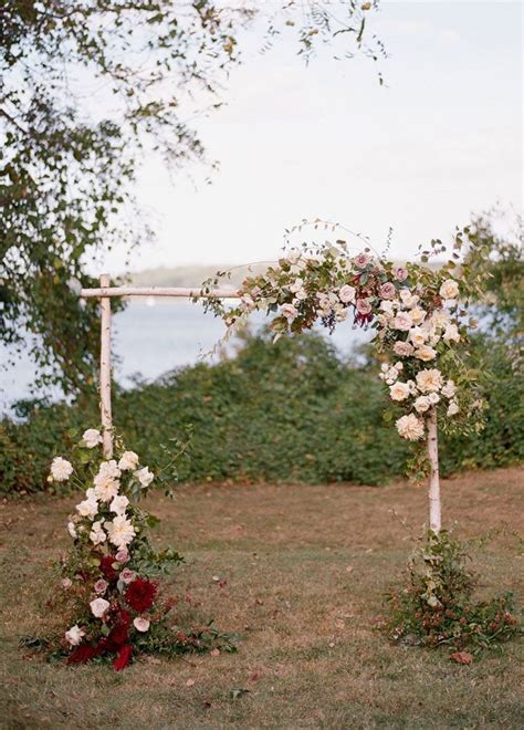 7 Wedding Arches That Will Instantly Upgrade Your Ceremony