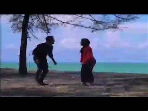 Dia rasakan dirinya cukup sempurna sebab semua cukup. Promo Episod 17 & 18 - Andainya Takdir 2 TV3 - YouTube