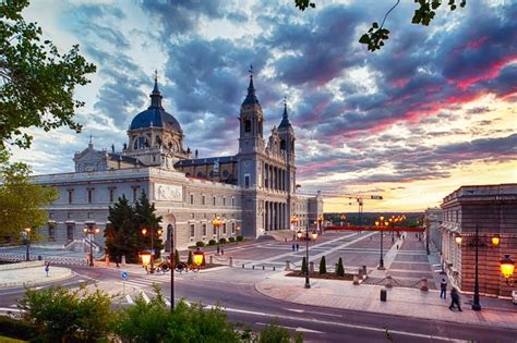 10 Best Free Things To Do In Madrid The Early Air Way
