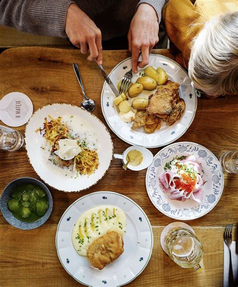Dicas de viagem e informações sobre a república tcheca. Onde comer em Praga: o melhor da gastronomia tradicional ...