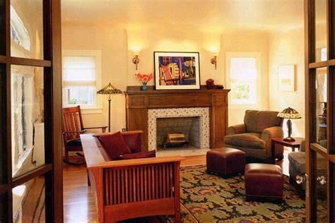 Warm Inviting Living Room Design In The Craftsman Style From 1 Of 11