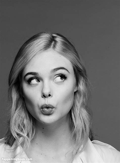 Elle Fanning Nude The Fappening Photo 1591117 FappeningBook