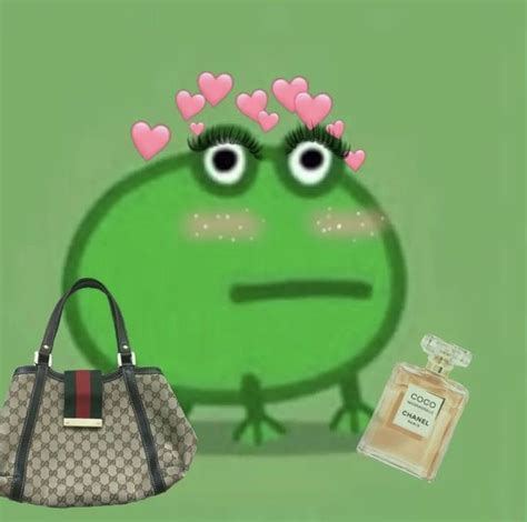 Rich Frog In 2020 Frog Meme Cute Memes Frog Pictures