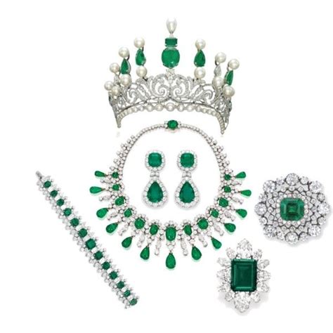 Image Result For Emerald Parure Vintage Jewelry Royal Jewels Jewelly