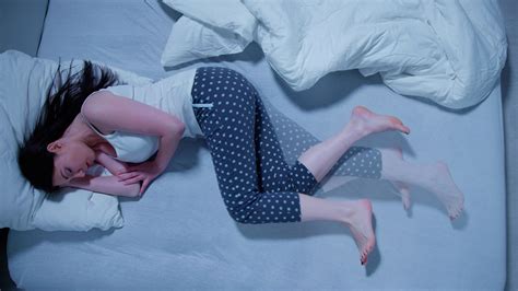 What Is Restless Legs Syndrome We Asked A Sleep Expert For Their
