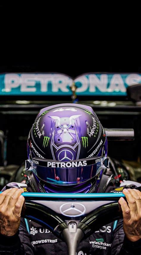 Mercedes Petronas Amg Petronas Hamilton Background F Lewis Hamilton Formula Car Racing