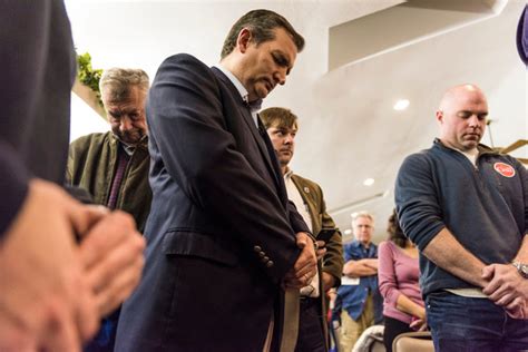 Marco Rubio And Ted Cruz Diverge In Approach To Their Hispanic Identity The New York Times