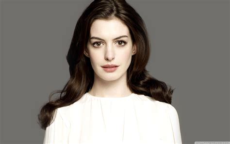 Anne Hathaway Hd Desktop Wallpapers Wallpaper Cave